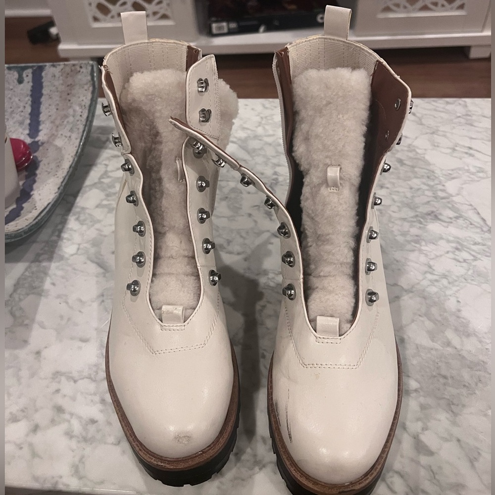 Women’s boots